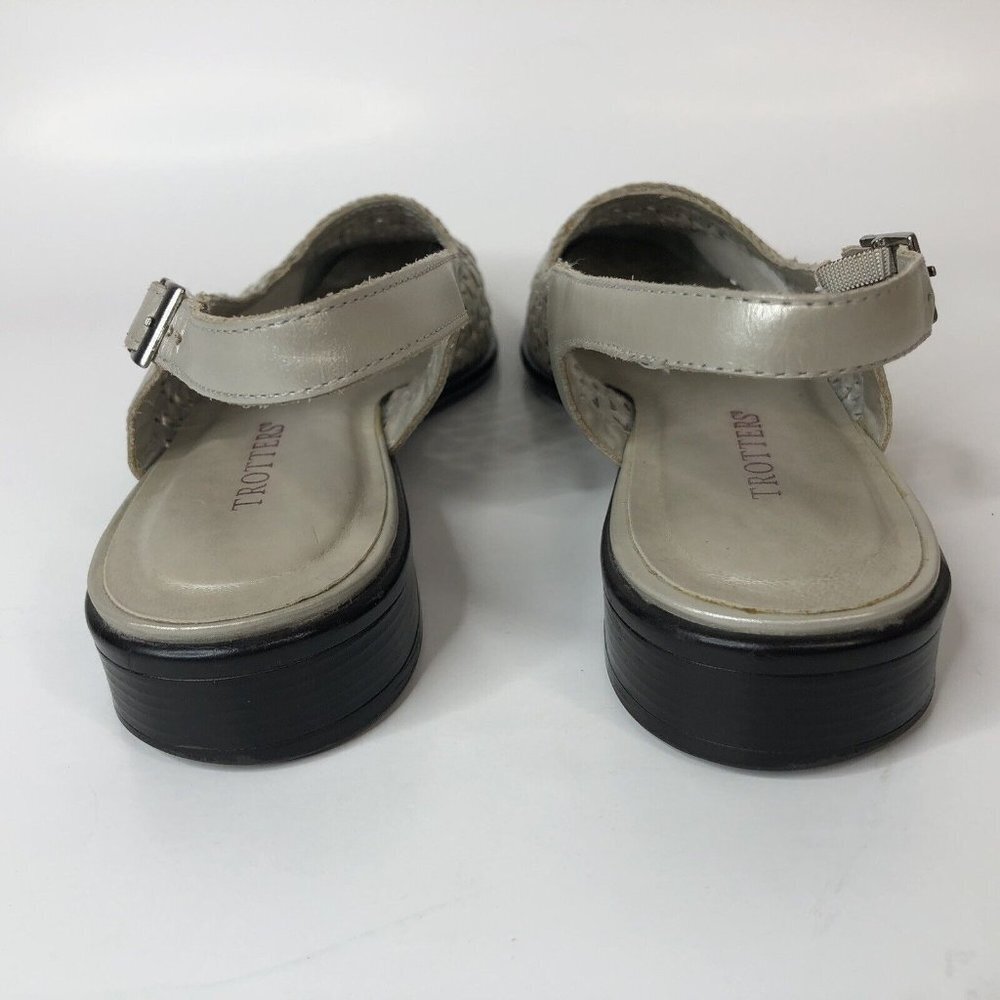 Trotters Women Closed Toe Sandal Size 11N Narrow Woven Leather Silver Slingback - Picture 6 of 11